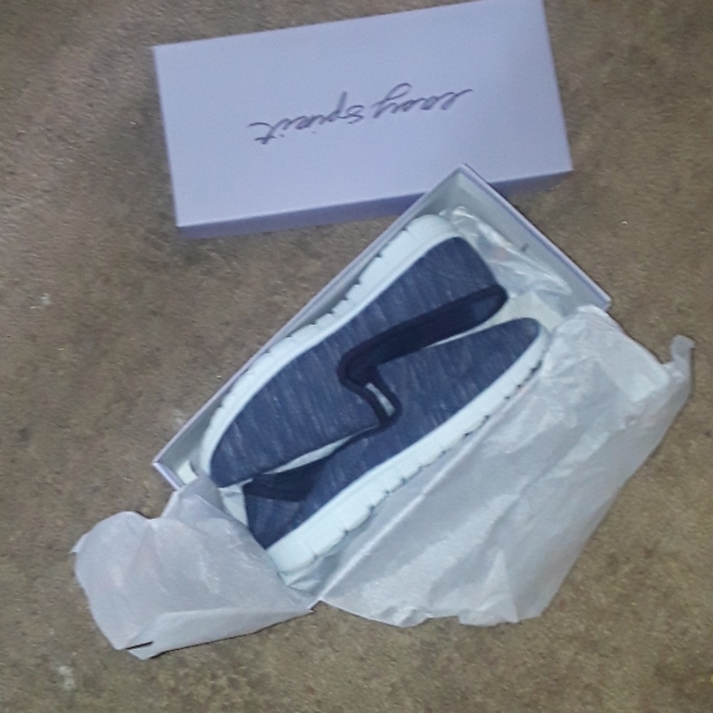Memory foam shoes